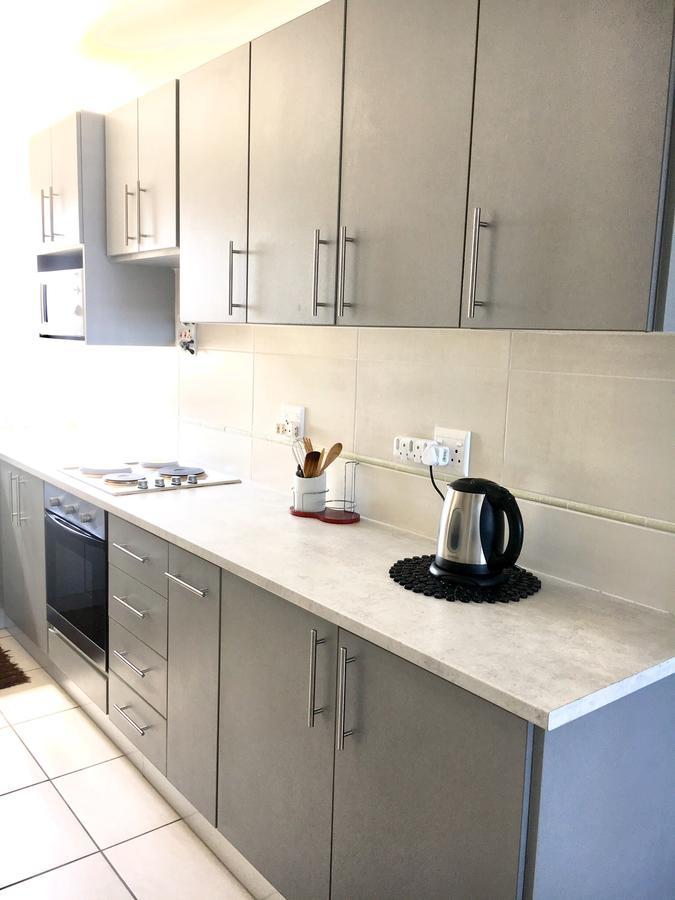 Hightide Apartment Amanzimtoti Buitenkant foto