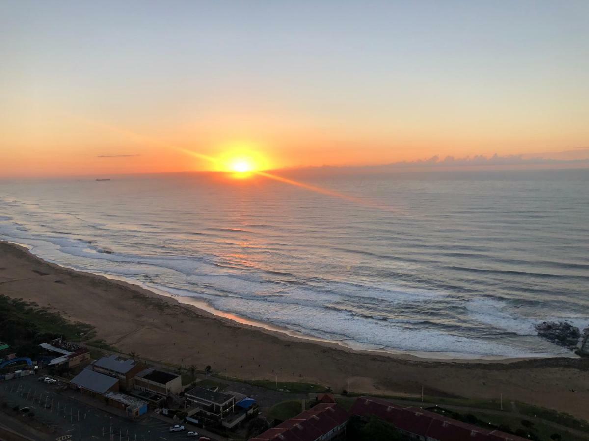 Hightide Apartment Amanzimtoti Buitenkant foto