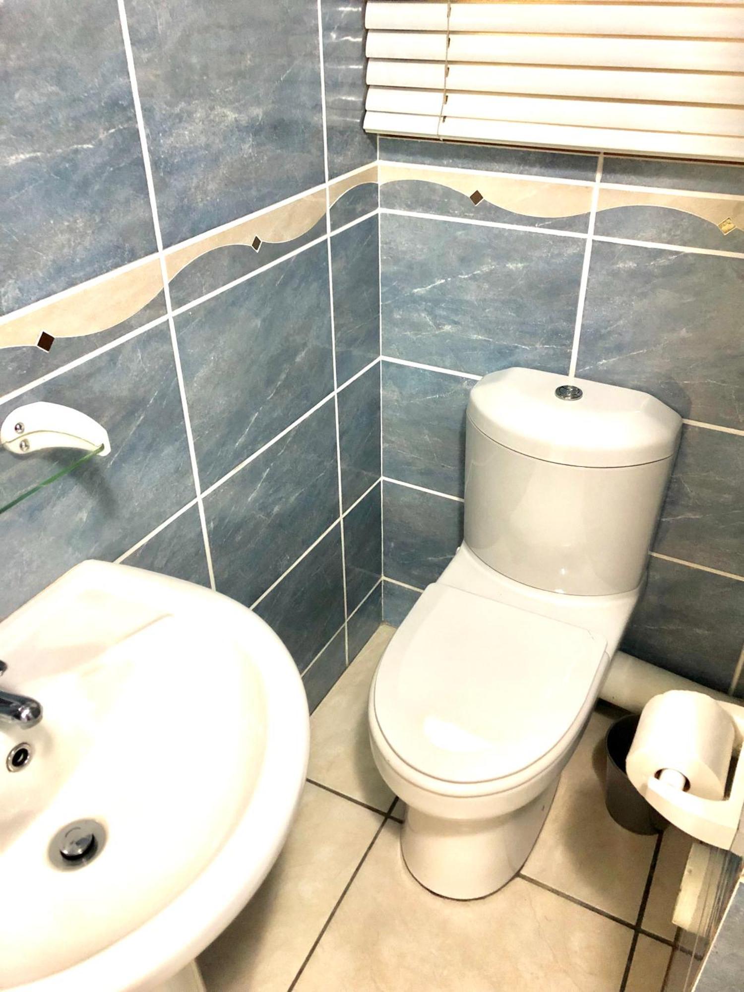 Hightide Apartment Amanzimtoti Buitenkant foto